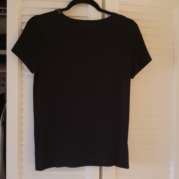 Black top v neck - Picture 3 of 3